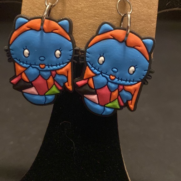 Disney nightmare before Christmas Sally, Hello kitty earrings. - Picture 2 of 2